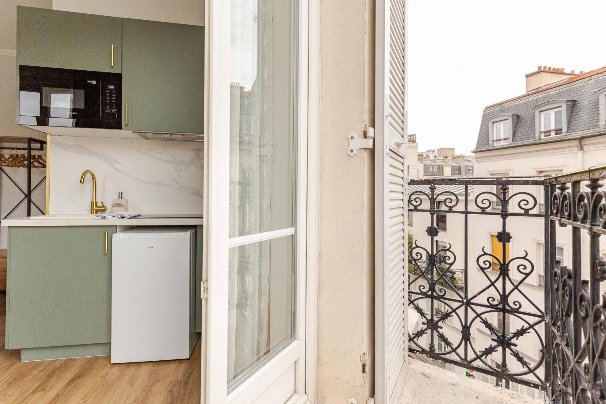 Studio De Charme Parisien ลูวาลัวเปแรต์ ภายนอก รูปภาพ